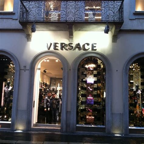 museo versace milano|versace milano.